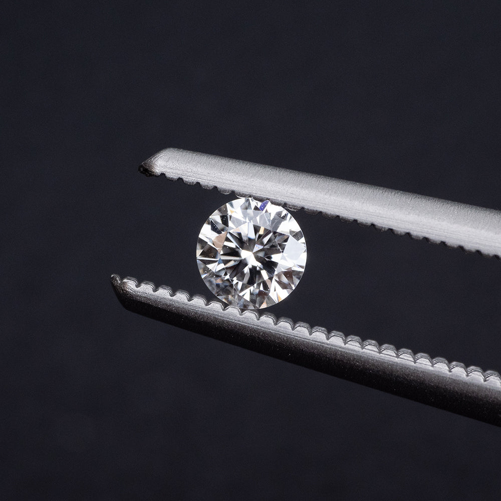 Diament laboratoryjny 0.1 ct barwa E czystość VVS2 szlif Brilliant