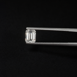 Diament laboratoryjny szlif Emerald prostokątny Hollywood 1 karat